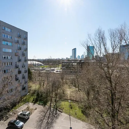 Metro Dworzec Gdanski Rose Glam Studio Apartment